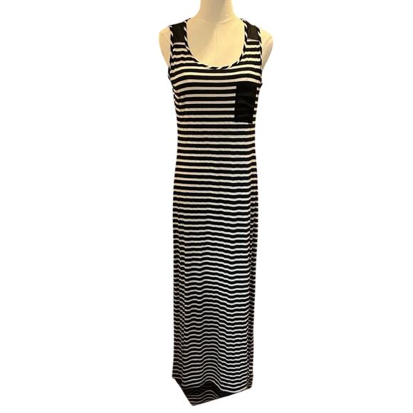 Clearance Espresso Maxi Dress NWT Mesh Accent Size M Black/White Stripe Boho - Picture 1 of 8